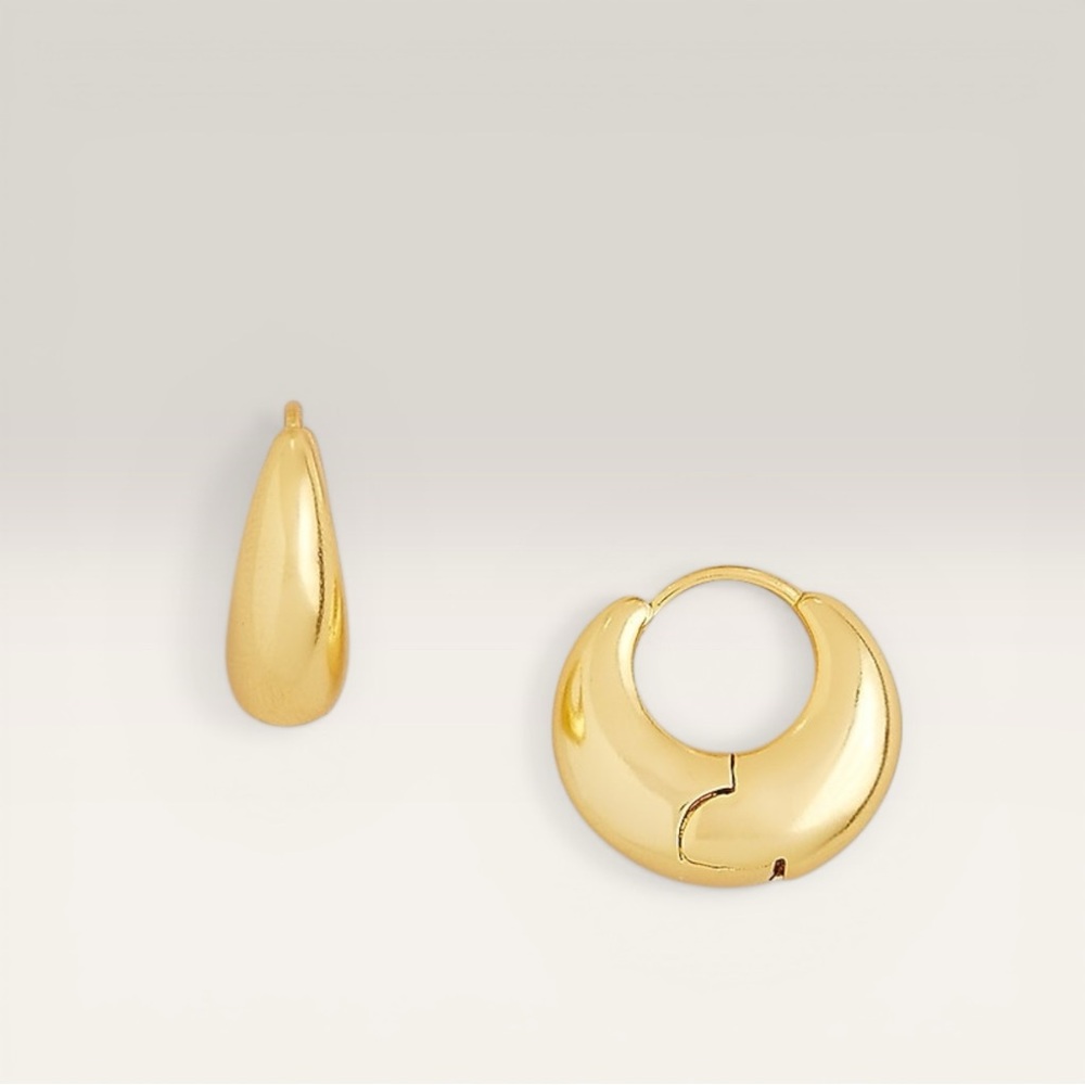 NWOT J. Crew Huggie hoop earrings in gold